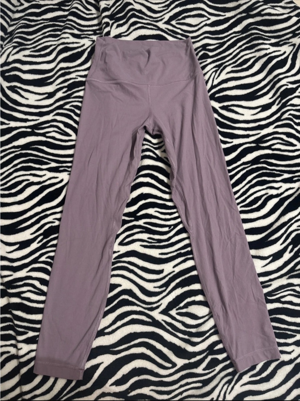 Lululemon  Lavender Leggings size 6